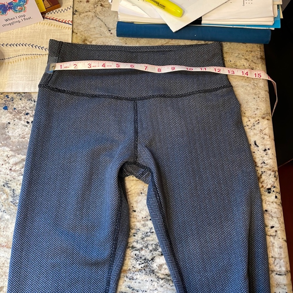 Kyodan Seamless Herringbone Jacquard
Warm Legging - Size XSmall. NWOT